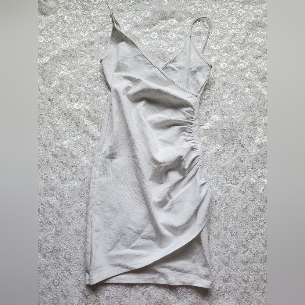 NWT Forever 21 bodycon asymmetrical white dress / size S